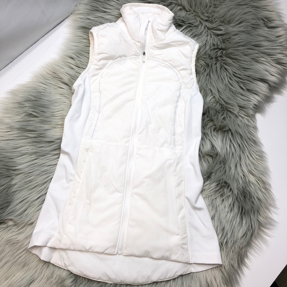 Lululemon Run For Cold PrimaLoft Insulated Athletic Vest - White - Size 2 - Picture 2 of 8
